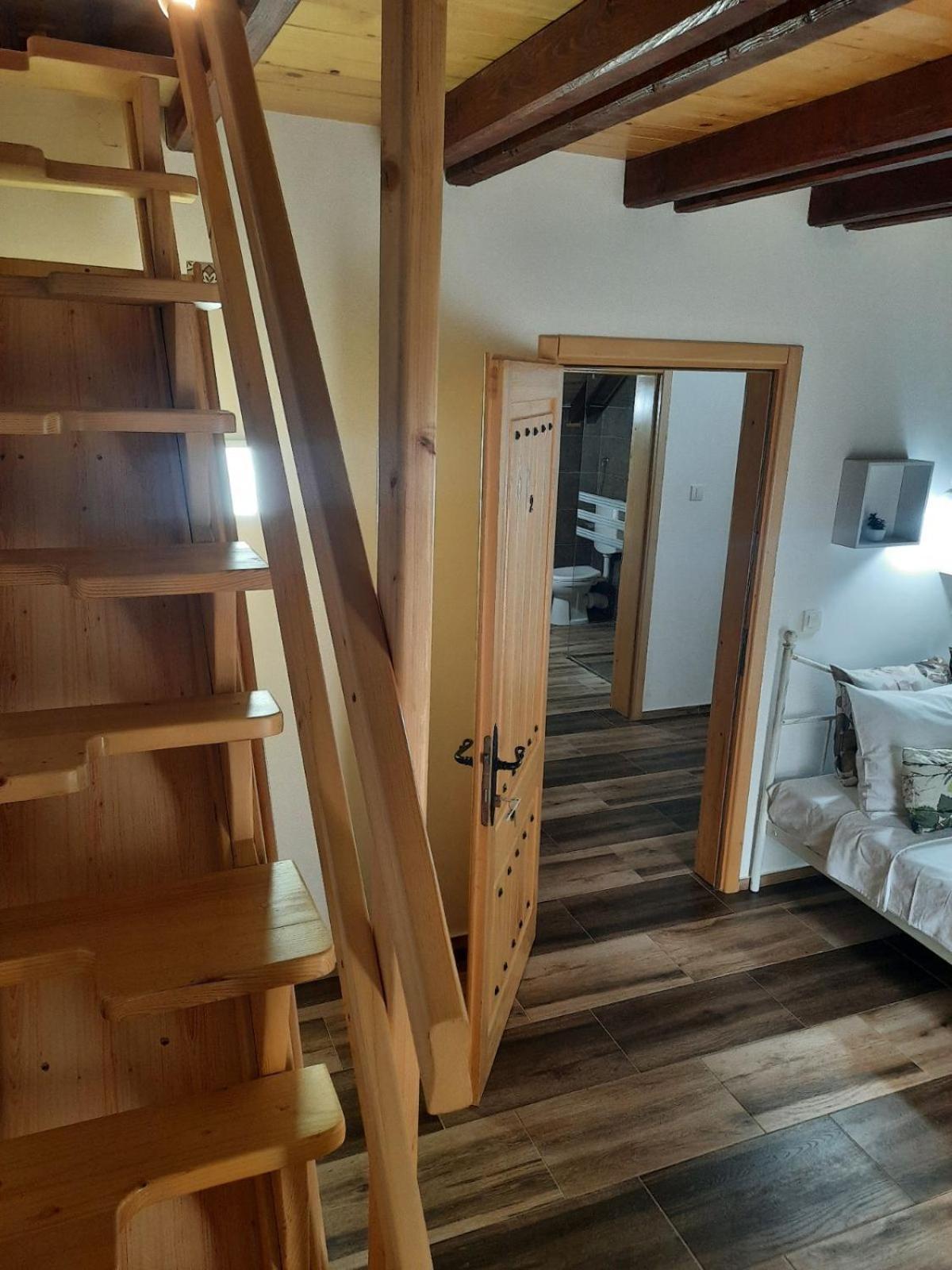 Vila Davidovic-Fruska Gora Bed & Breakfast Mandelos Bilik gambar